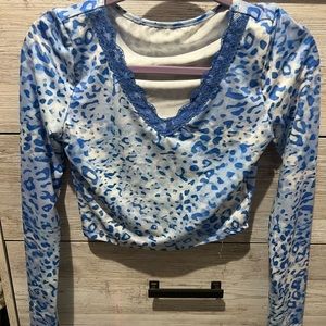 Blue leopard print long sleeve